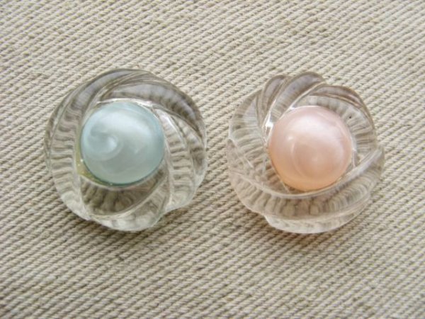 画像1: Vintage Acrylic Clear+Pearl Button Style Cabochon (1)