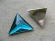 画像2: Vintage Crystal Faceted Triangle Cabochon (2)