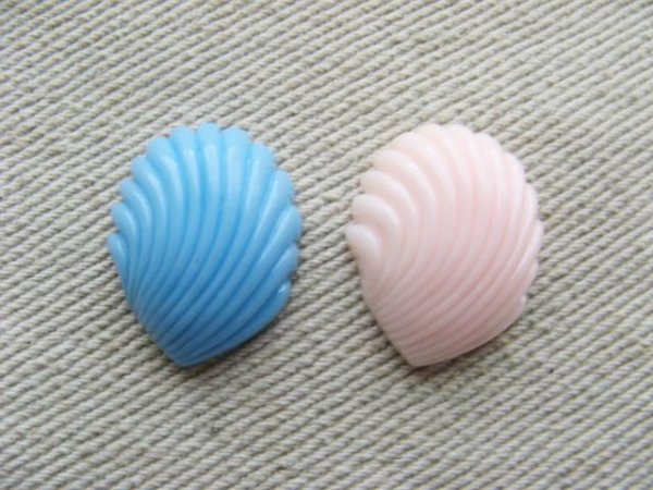 画像1: Vintage Plastic Pastel Sea Shell (1)