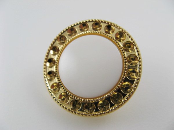 画像1: Plastic Round WH+Gold Button (1)