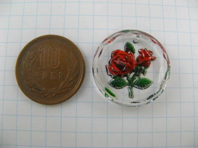 画像1: W/Rose Round Glass Intaglio Pendant