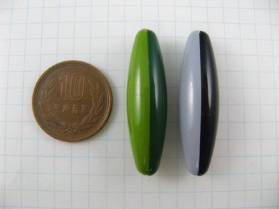 画像1: Vintage Plastic 2-tone Oval Beads 2個いり