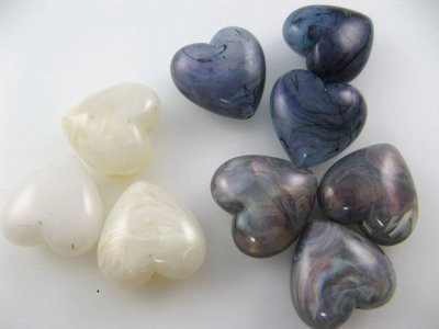 画像3: Vintage Plastic Marble Heart Beads