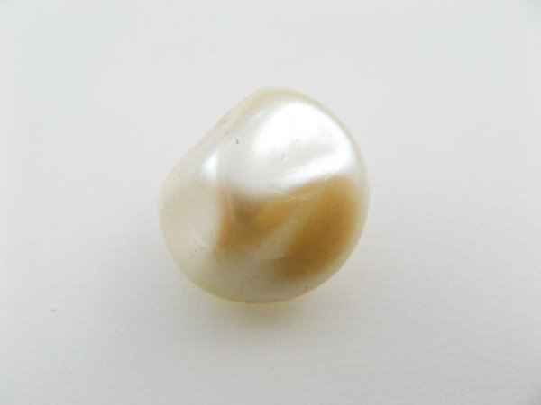 画像1: Vintage Lucite Japanese Pearl Nugget Beads  (1)