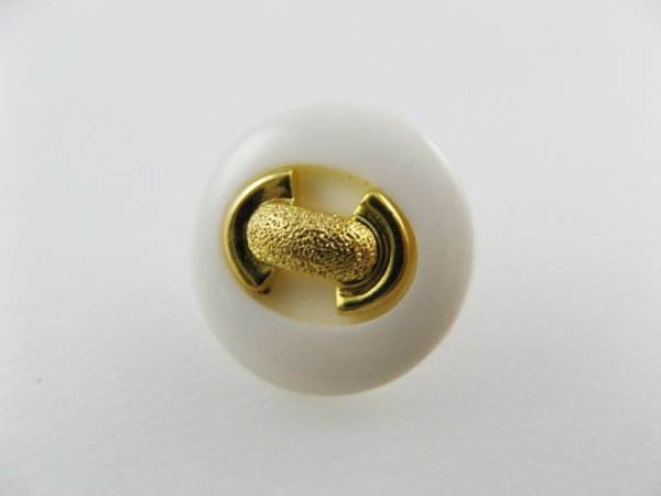 画像1: Plastic Gold+Ivory Button(S) (1)