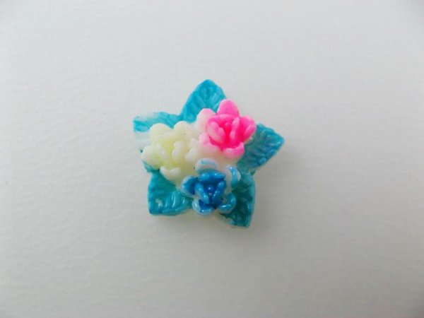 画像1: Vintage Star Shaped Flower Cluster Cabs (1)