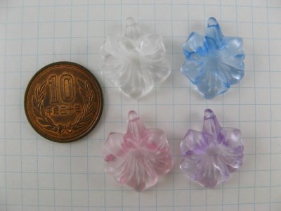 画像1: Plastic Clear Flower Drop Beads 