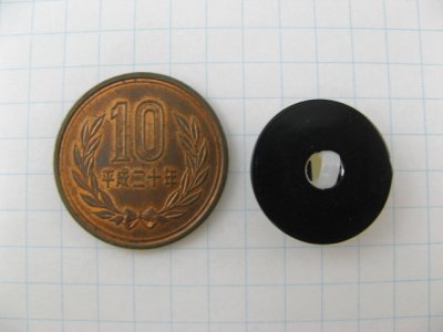 画像1: Plastic Black Round SV+Pearl Button(S)