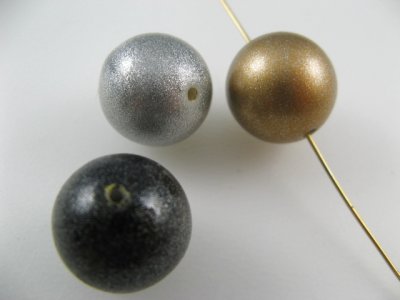 画像2: Vintage Plastic Metallic Ball Beads