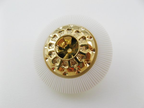 画像1: Plastic Round Sun Gold+White Button (1)