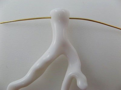 画像2: Vintage Plastic Branch Drop Beads 