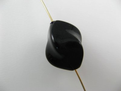 画像2: Vintgae Plastic Black Twist Beads