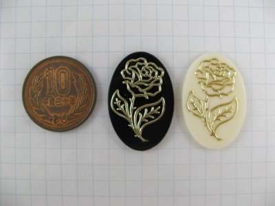 画像1: Vintage Plastic Rose Draw Oval Cabochon