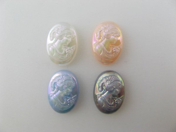 画像1: Vintage Plastic Oval AB Cameo【14x10mm】(右) (1)