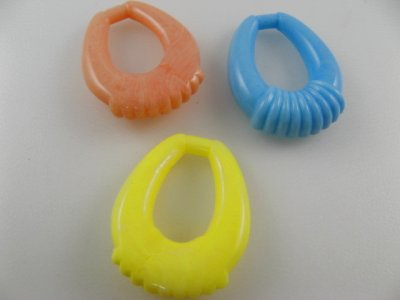 画像2: Vintage Plastic Pastel Ring Beads
