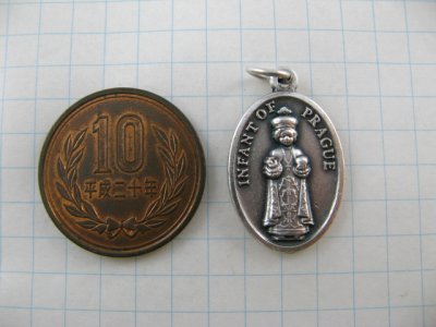 画像1: Silver Infant Jesus of Prague Medal