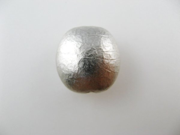 画像1: Vintage Plastic Silver SQ Wrinkle Beads  (1)