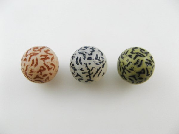 画像1: Vintage Plastic Crack Ball Beads (1)