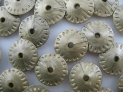 画像3: Vintage Plastic Marble Spacer Beads