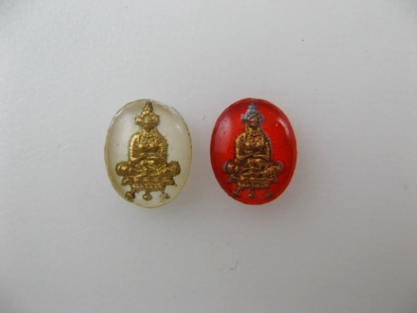 画像1: Vintage Glass Intaglio Buddha Cabochon (1)