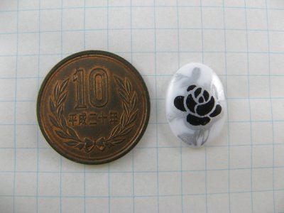 画像1: Vintage Plastic Silver/BK Rose Cabochon