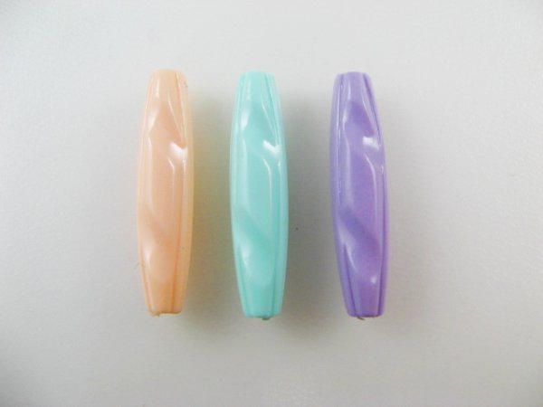 画像1: Vintgae Plastic Pastel Tube Beads (1)