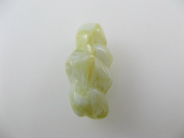 画像1: Vintage Plastic Warped Gold/Jade Beads (1)