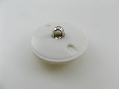 画像2: Plastic Round Silver+White Geometric Button