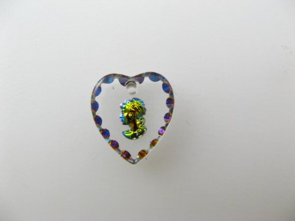 画像1: Tiny Cameo Heart Glass Intaglio Pendant (1)