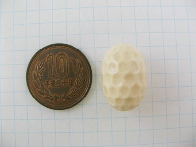 画像1: Vintage Ivory Hammered Oval Beads(L)
