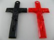 画像2: Vintage Plastic Crucifix Charms (2)