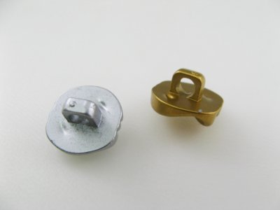 画像2: Vintage Plastic Gold Spiral Button (S)