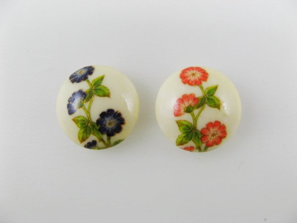 画像1: Vintage Ceramic Round Flower Cabochon 16mm (1)