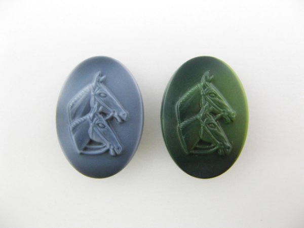 画像1: Vintage Marble Glass Embossed Cabochon【Horse】 (1)