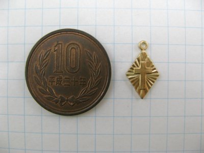 画像1: BRASS Cross in Diamond 