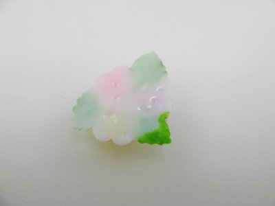 画像2: Vintage Triangle Trio Flower Cabochon
