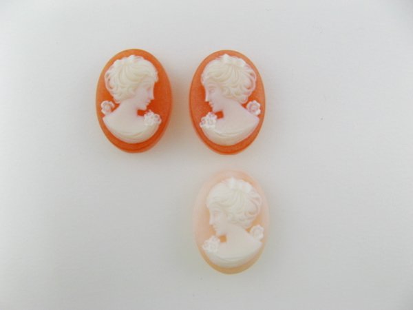 画像1: Vintage Plastic Cameo 18x13mm  (1)