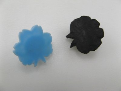 画像2: Vintage Plastic Rose Flower Cabochon(S)