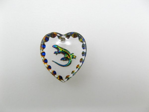 画像1: Lizard Heart Glass Intaglio Pendant (1)