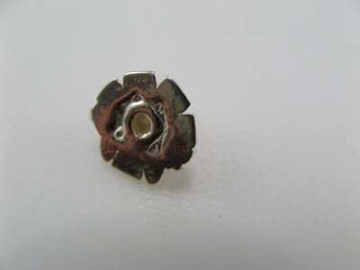 画像2: Vintage Plastic Silverplated Mini Flower Cabochon 2個入り