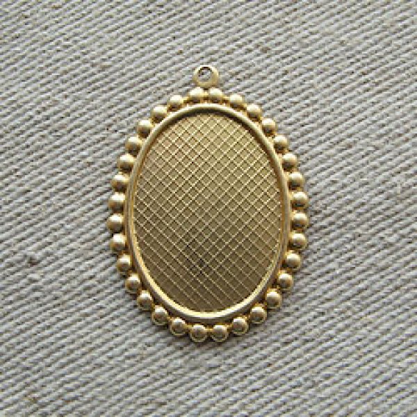 画像1: Brass rococo style frame 25x18mm (1)